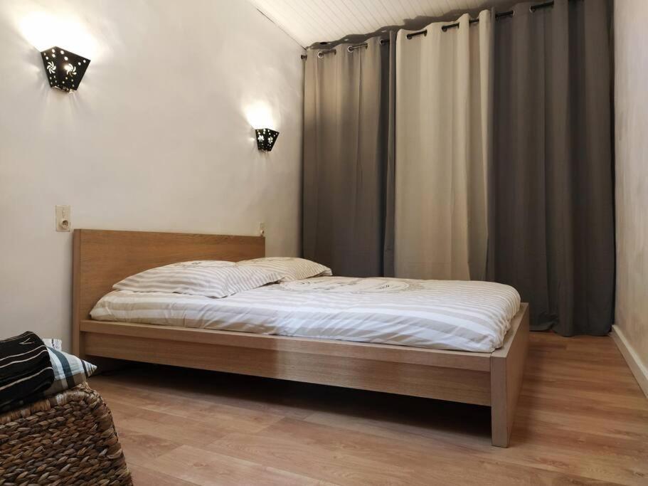 Bel Appartement Au Coeur De La Cite Medievale Sommières Buitenkant foto
