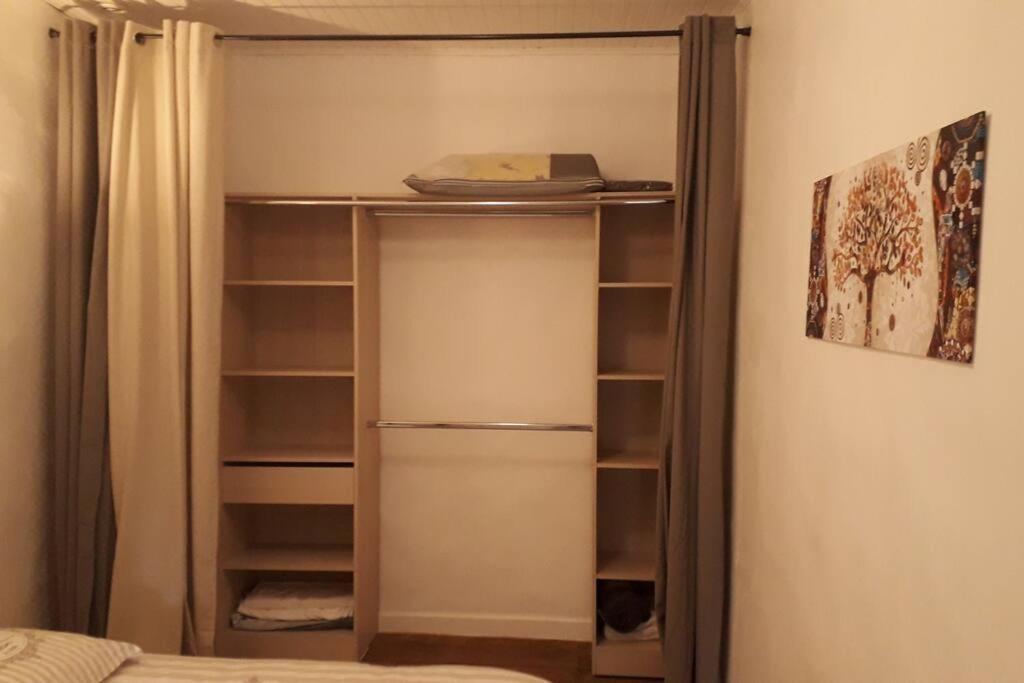 Bel Appartement Au Coeur De La Cite Medievale Sommières Buitenkant foto